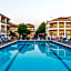 Village Inn Studios & Family Apartments