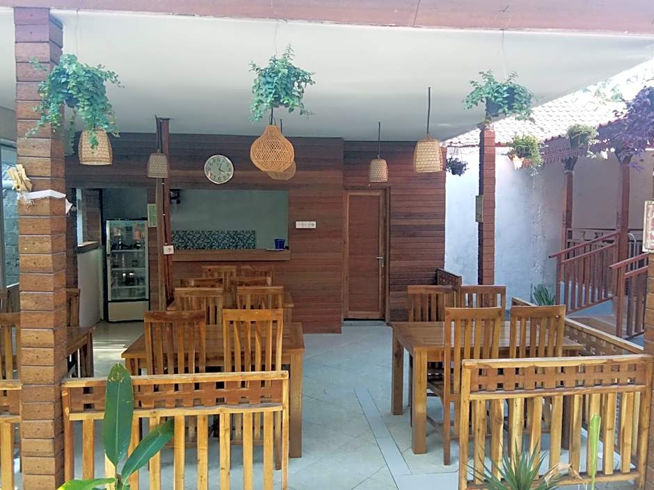 Bagoesfull Homestay