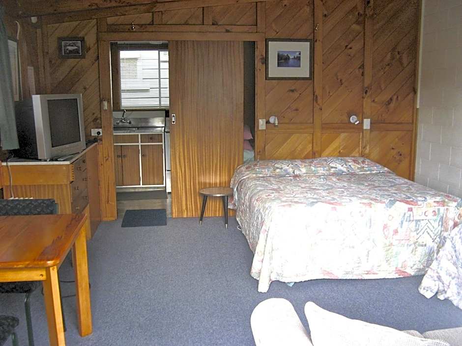 Tongariro River Motel