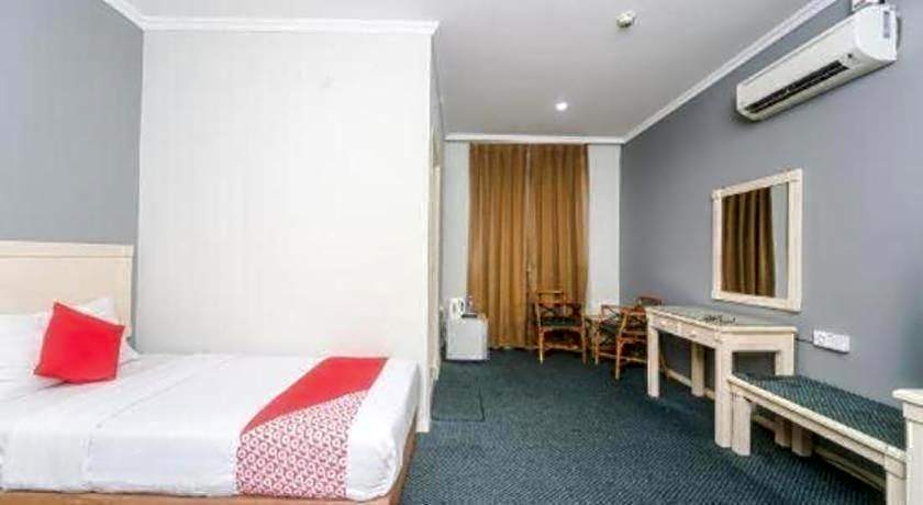 OYO 563 Jockey Lodge Hotel