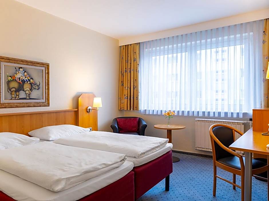 Good Morning + Berlin City East