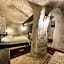 Takunya Cave Hotel