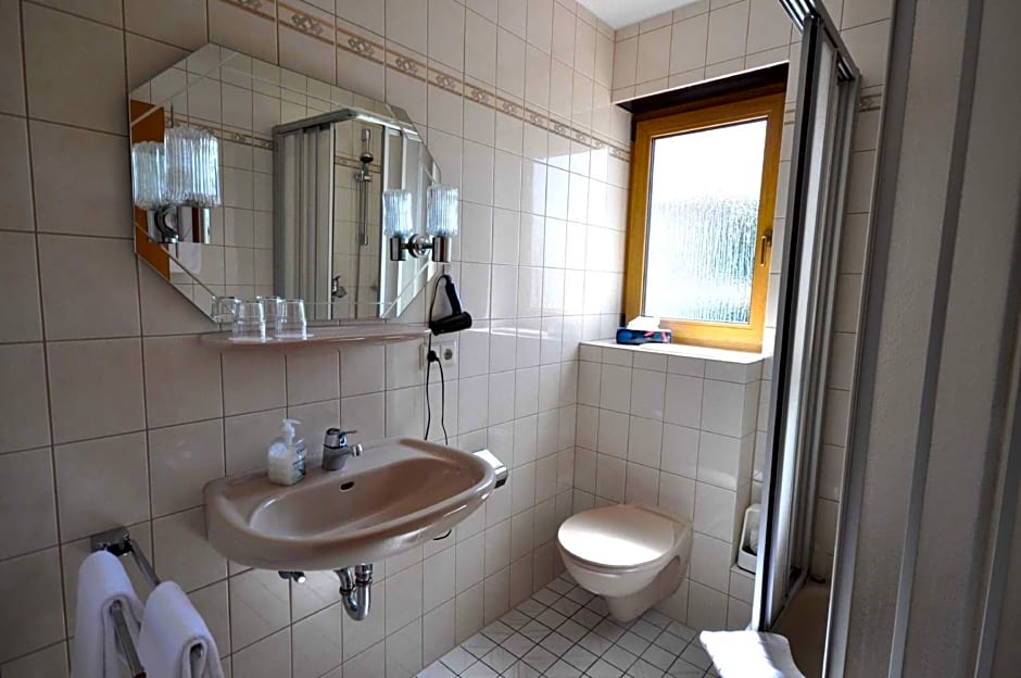 Hotel-Pension-Jasmin