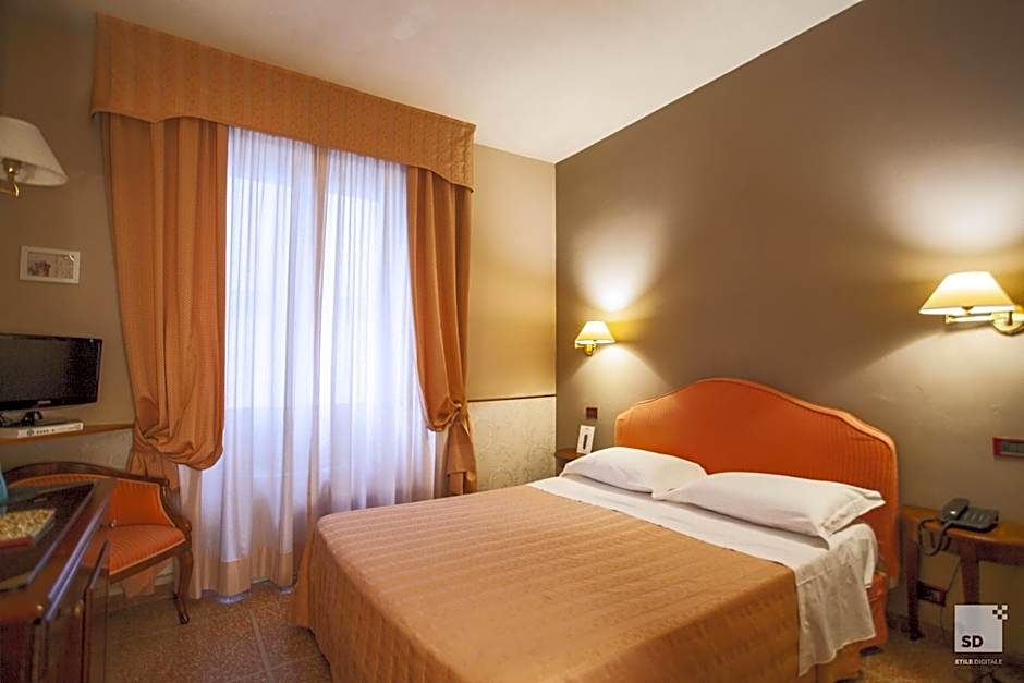 Hotel La Pace