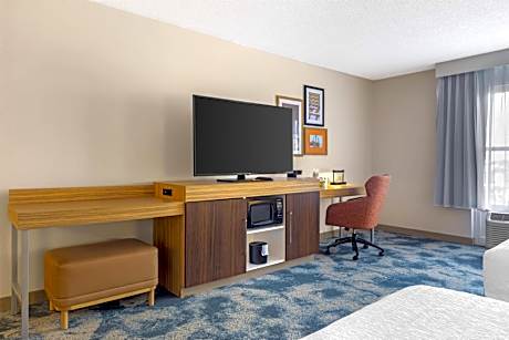 Queen Room with Two Queen Beds - Mobility Access/Non-Smoking