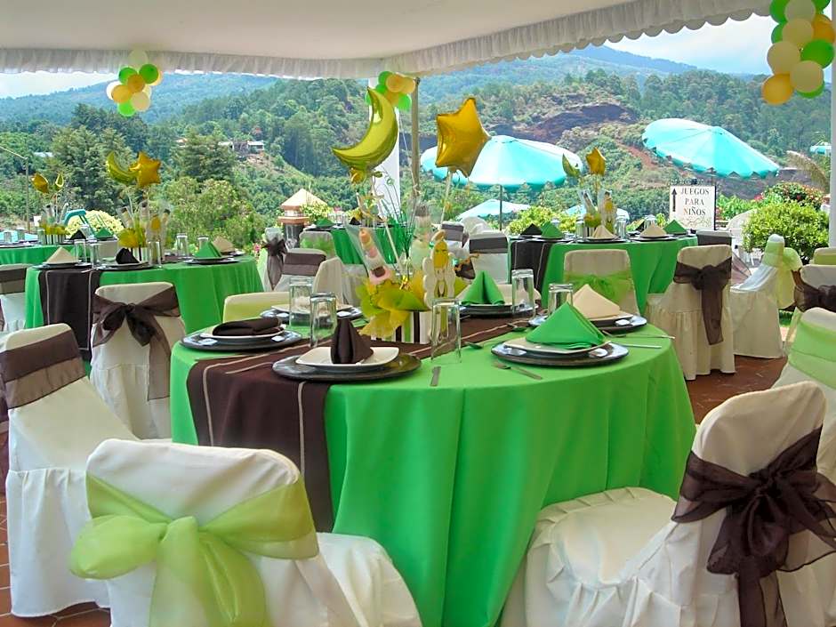 Hotel Pie de la Sierra