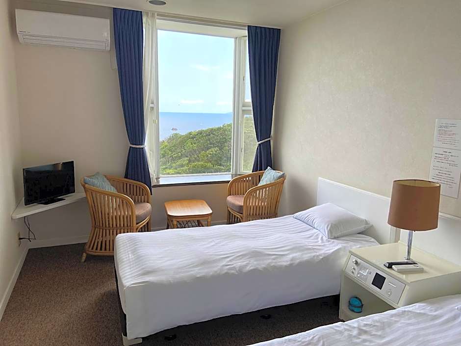 hotel cliff-side