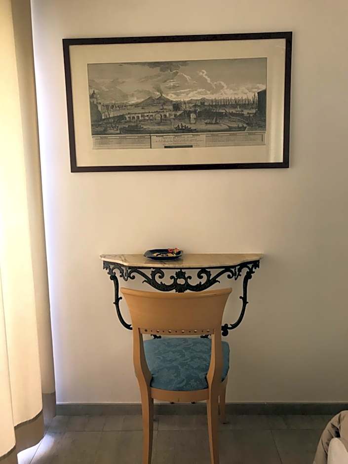 International Naples