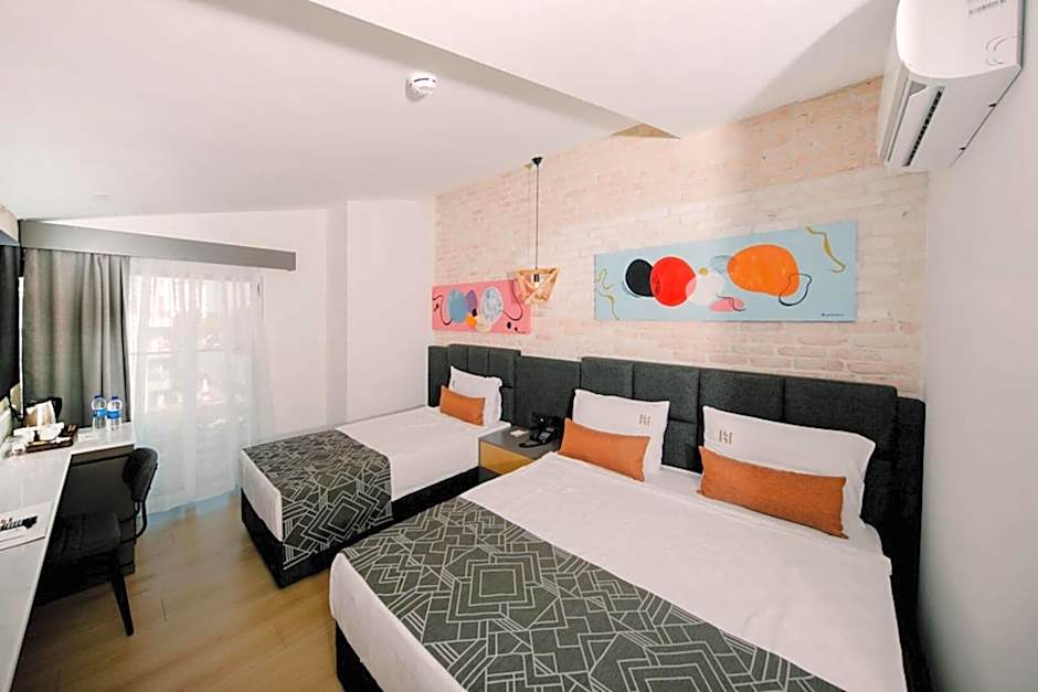 Laren Sea Side Hotel Spa