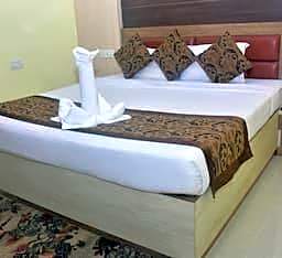 Hotel Arya Palace