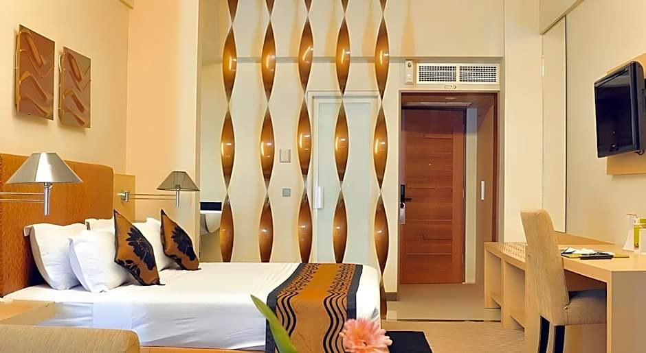 Lux Tychi Hotel Malang