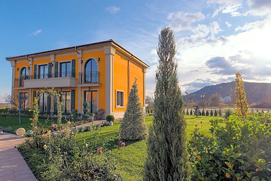 Therma ECO Village