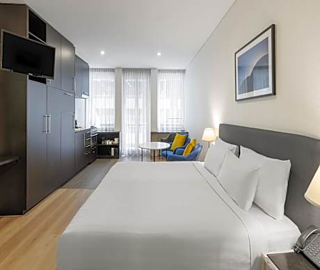 Executive Studio - High Floor - No Housekeeping