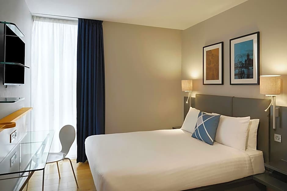 Four Points Flex by Sheraton Cardiff