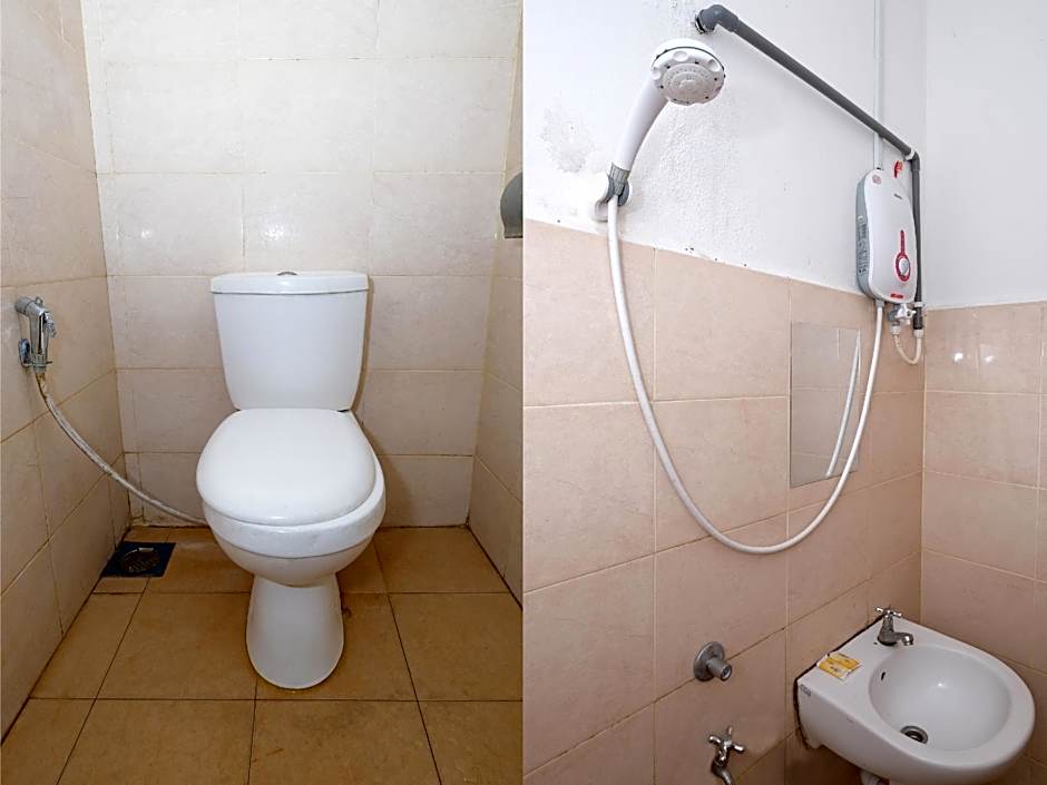 OYO 905 Hotel De'Light Villa