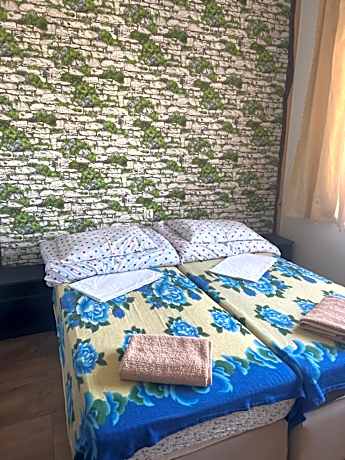 Small Twin Room