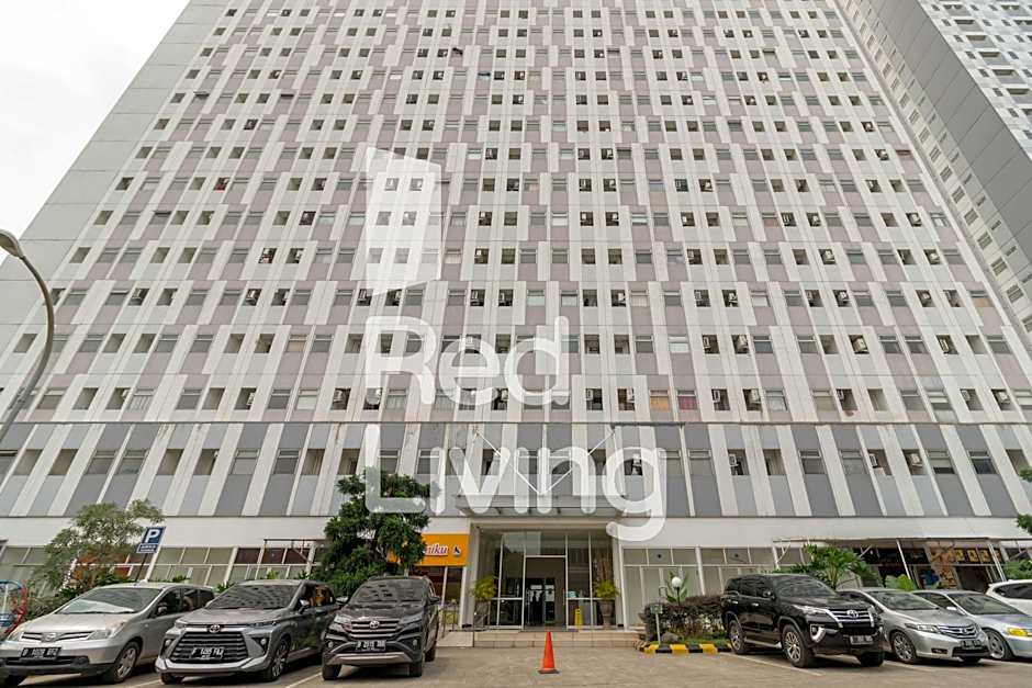 RedLiving Apartemen Gunung Putri Square - Sansan Room