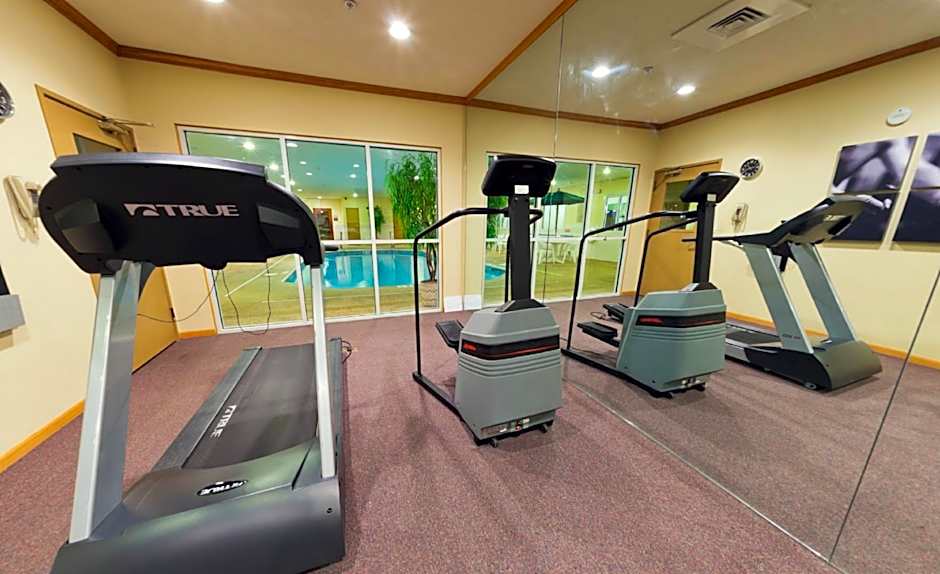 Country Inn & Suites by Radisson, Rock Falls, IL