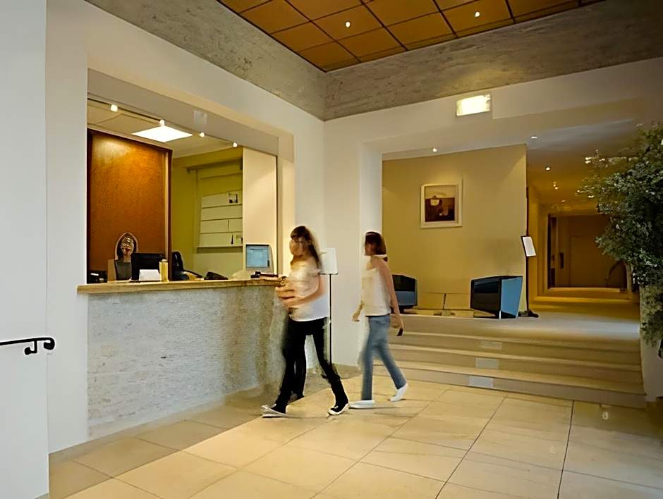 Hotellerie Notre Dame de Lumieres