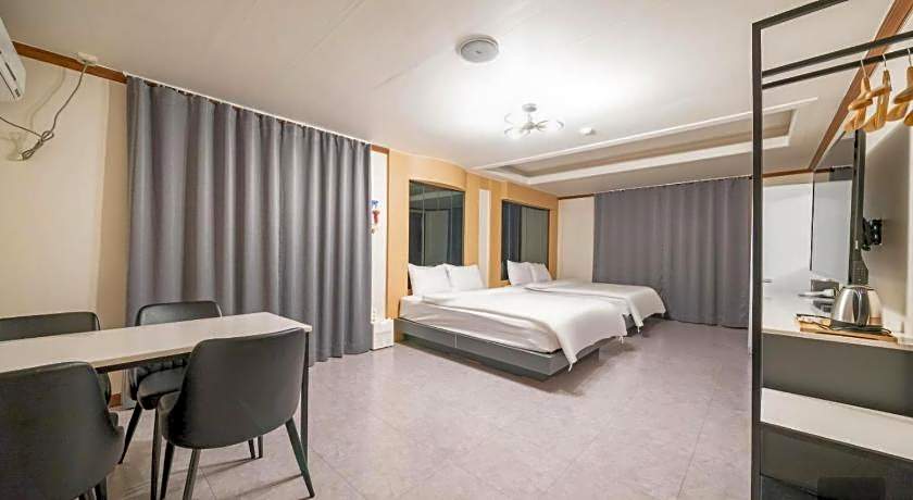 Donghae Gloria Hotel