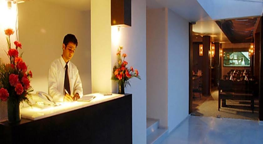 Hotel Palace Heights