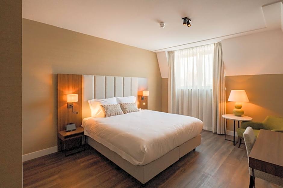 Hotel Ter Zand - Handwritten Collection