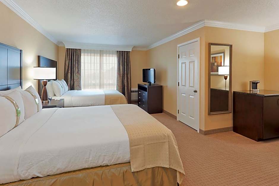Holiday Inn & Suites San Mateo - SFO By IHG