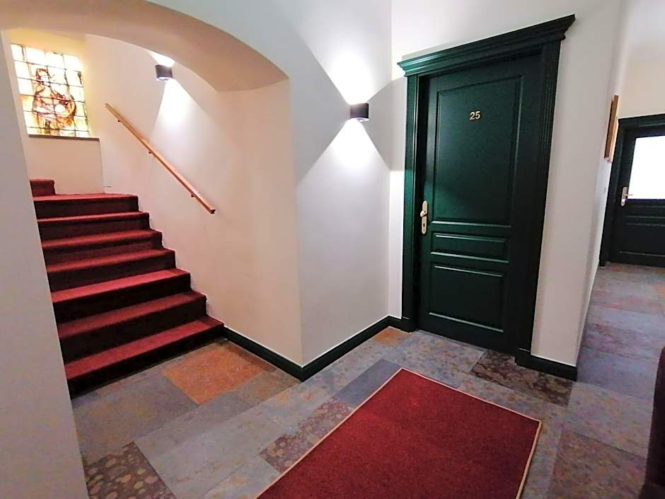 GOLDEN STAR - Premium Apartments