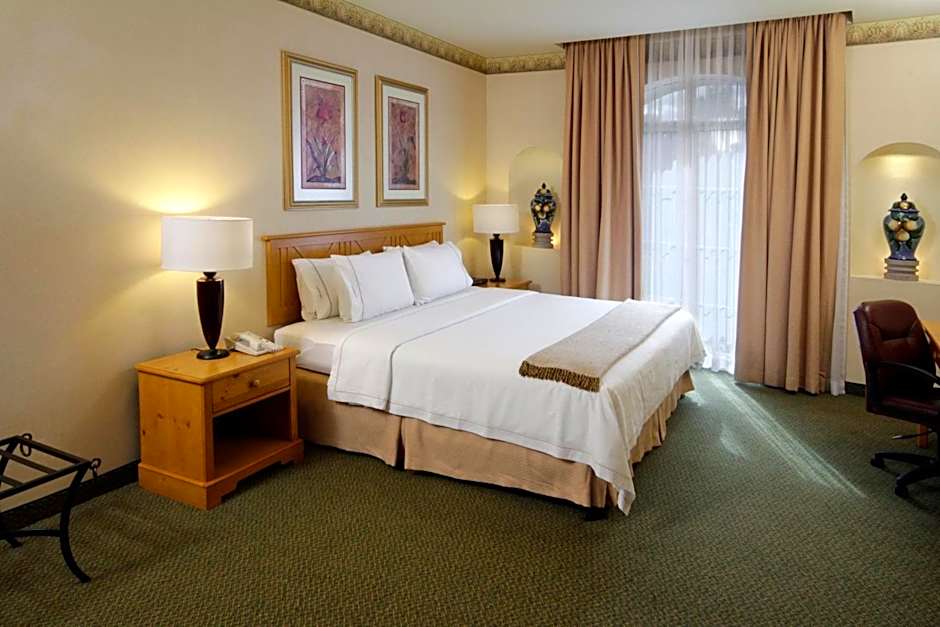 Holiday Inn Express Guanajuato By IHG