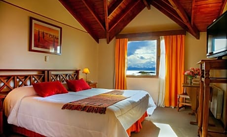 Double Room with Lake View