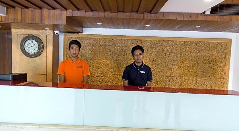 Ginger Ahmedabad S.G Road