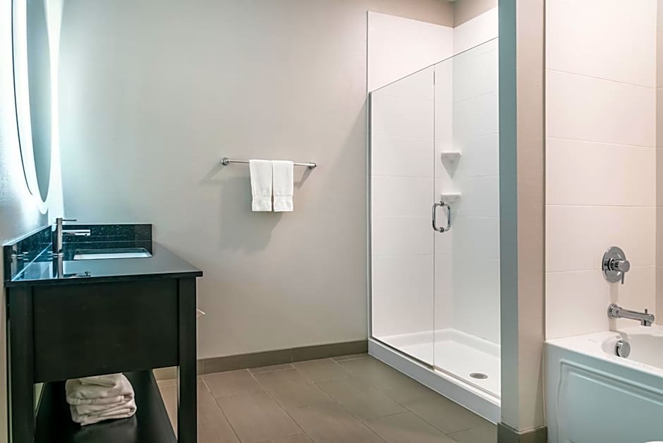 Comfort Inn & Suites Adrian