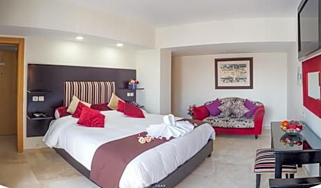 Standard Family Room