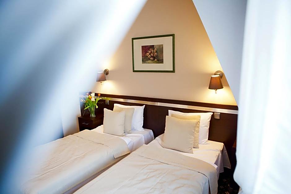 Hotel i Restauracja "Pod Orłem"