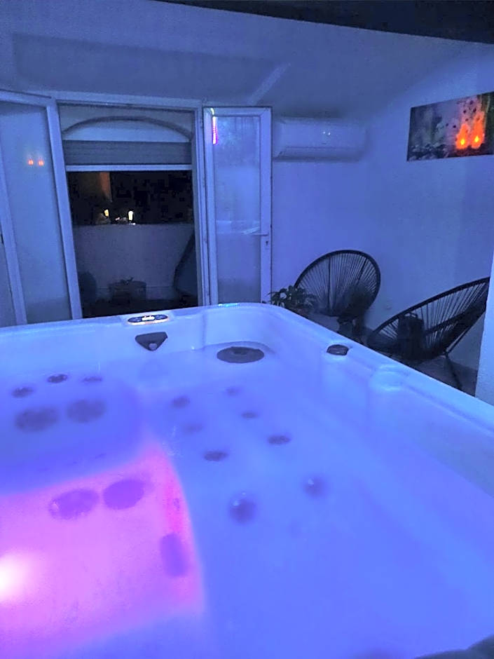 Maison avec jacuzzi