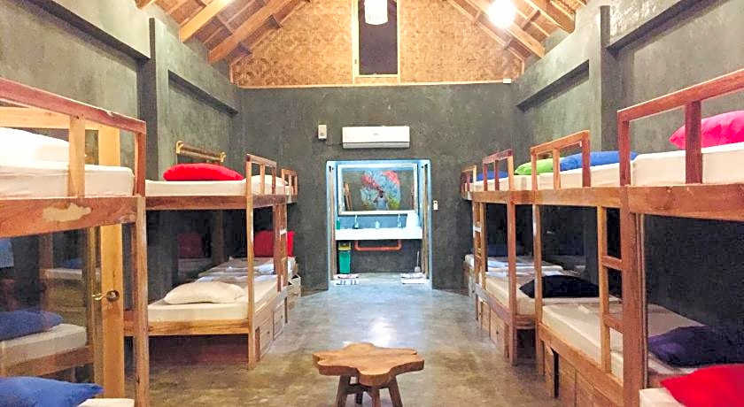 Hiraya Surf Hostel