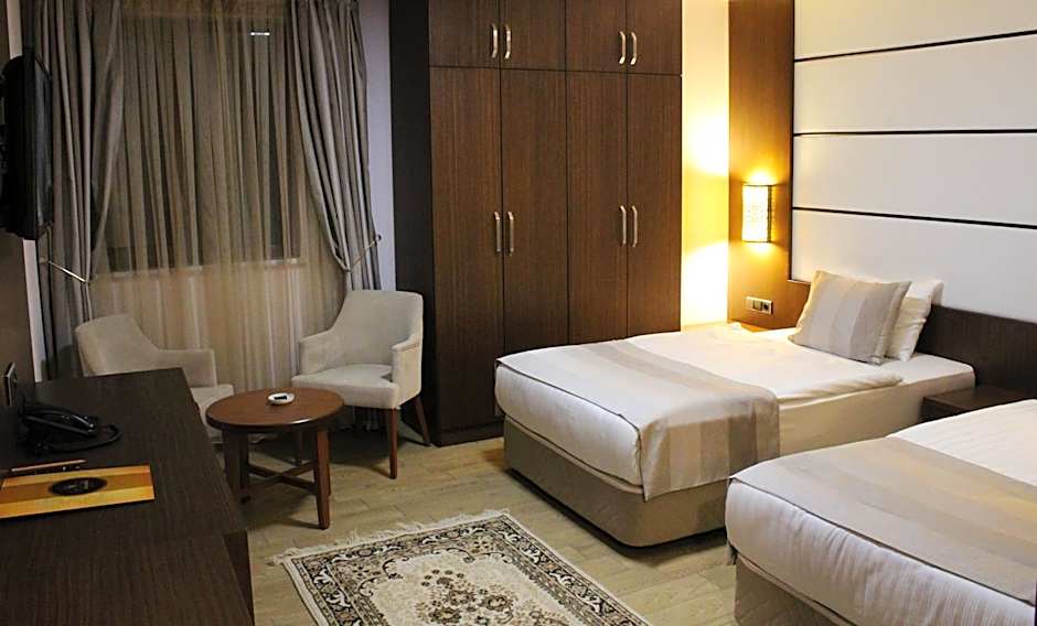 Safa Royal Museum Hotel