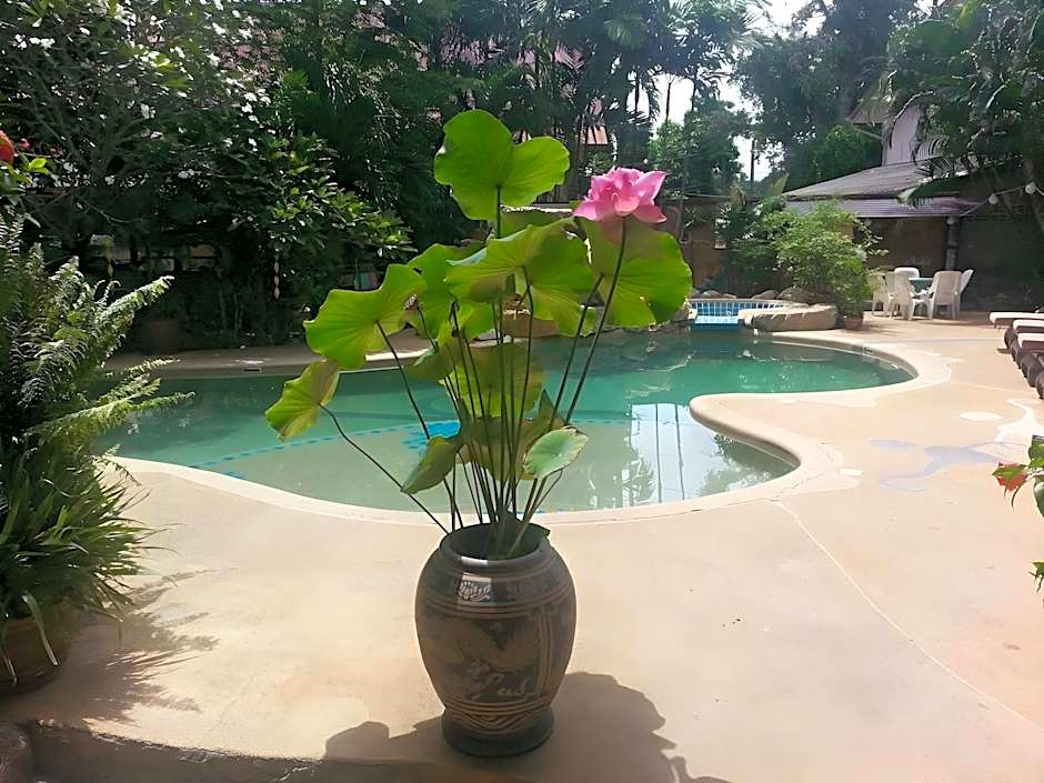 Shanti Lodge