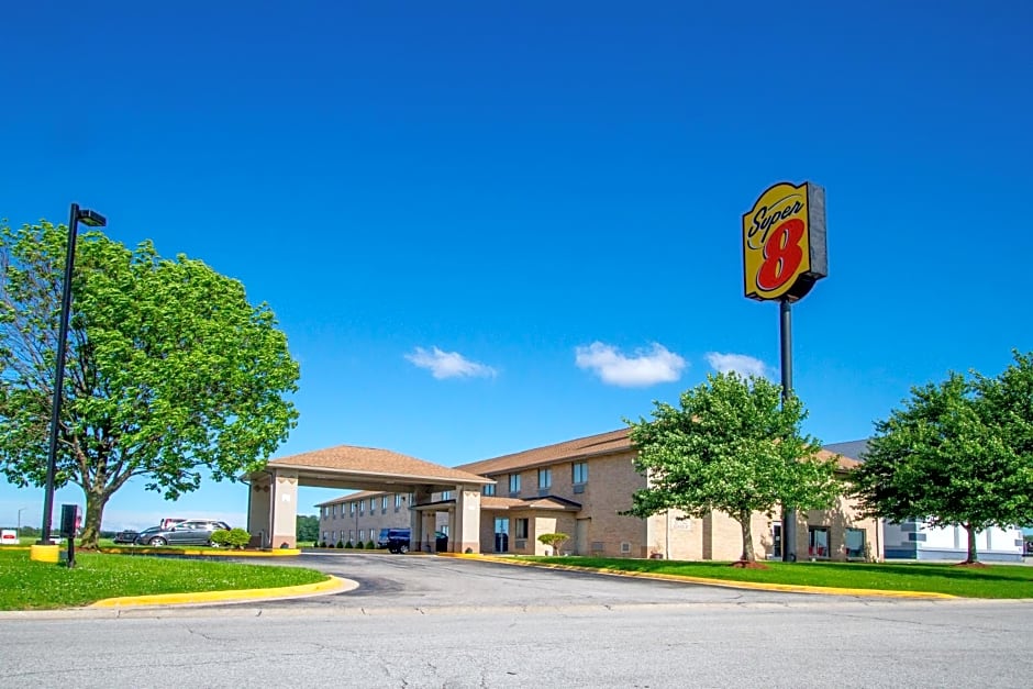 Super 8 by Wyndham Kokomo
