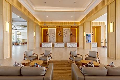 Glenmarie Hotel & Golf Resort