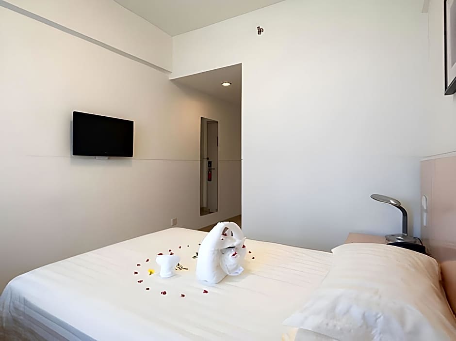 Jinjiang Inn Jiangyin Sports Center Chengjiang Middle Road