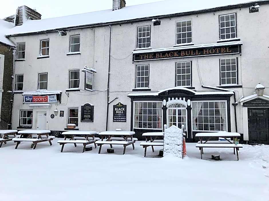 Black Bull Hotel