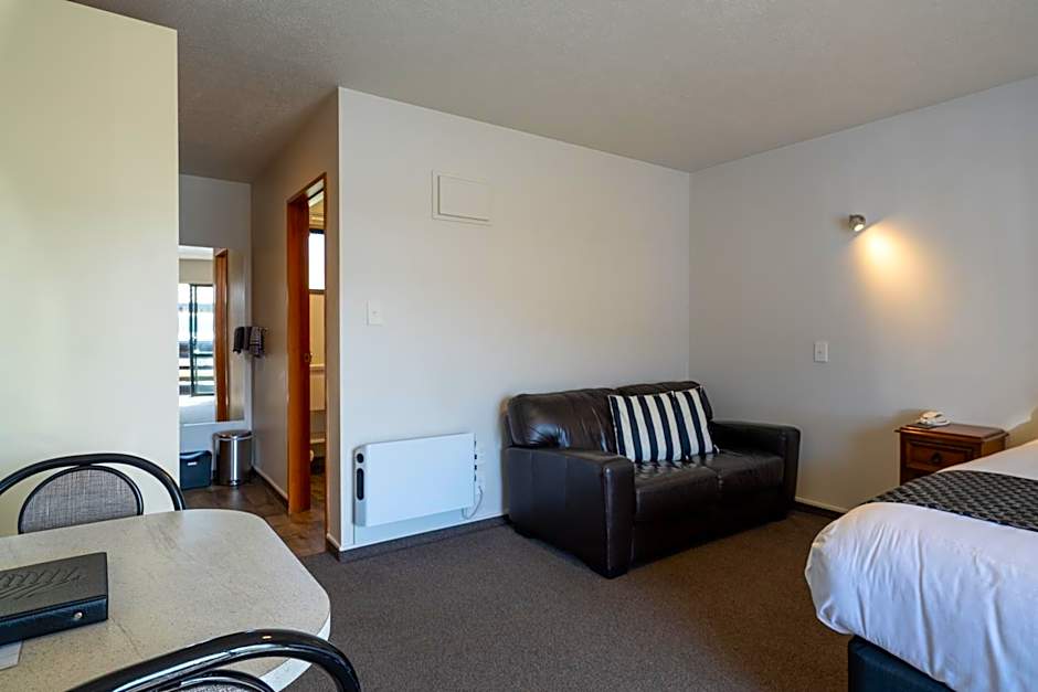 ASURE Highpark Motor Inn