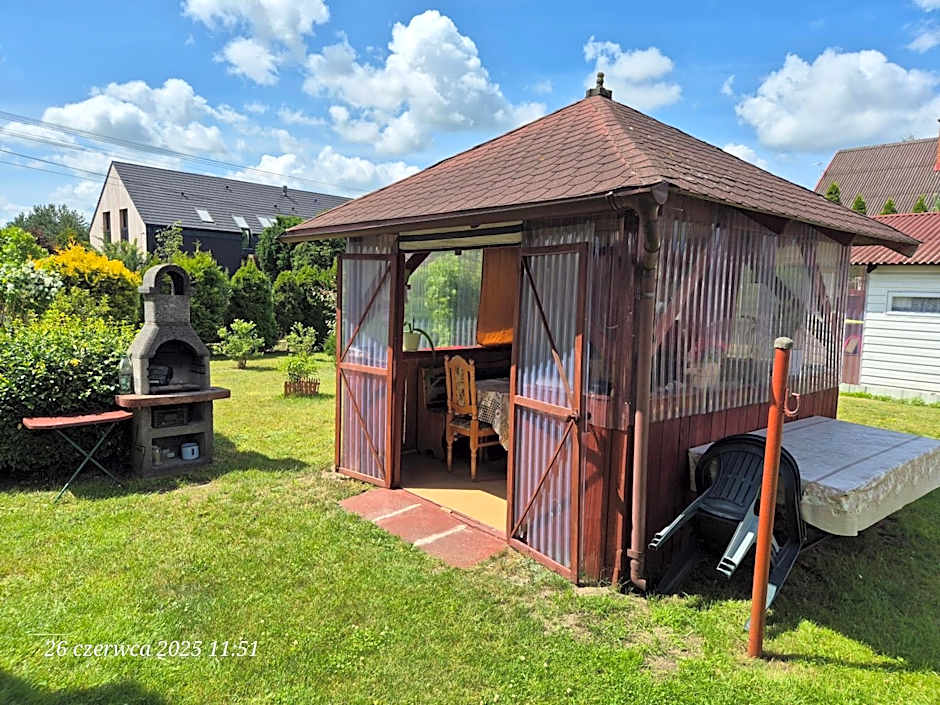 Dom Bursztynek - domek murowany