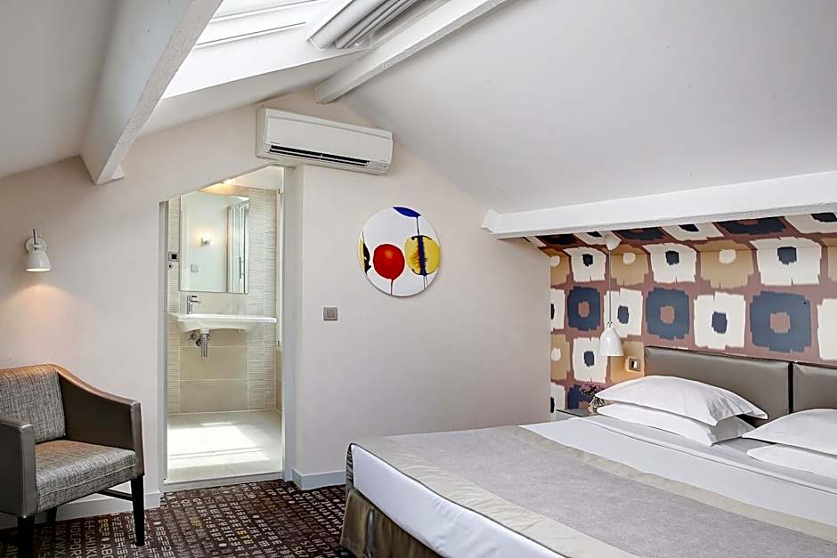 A La Villa des Artistes