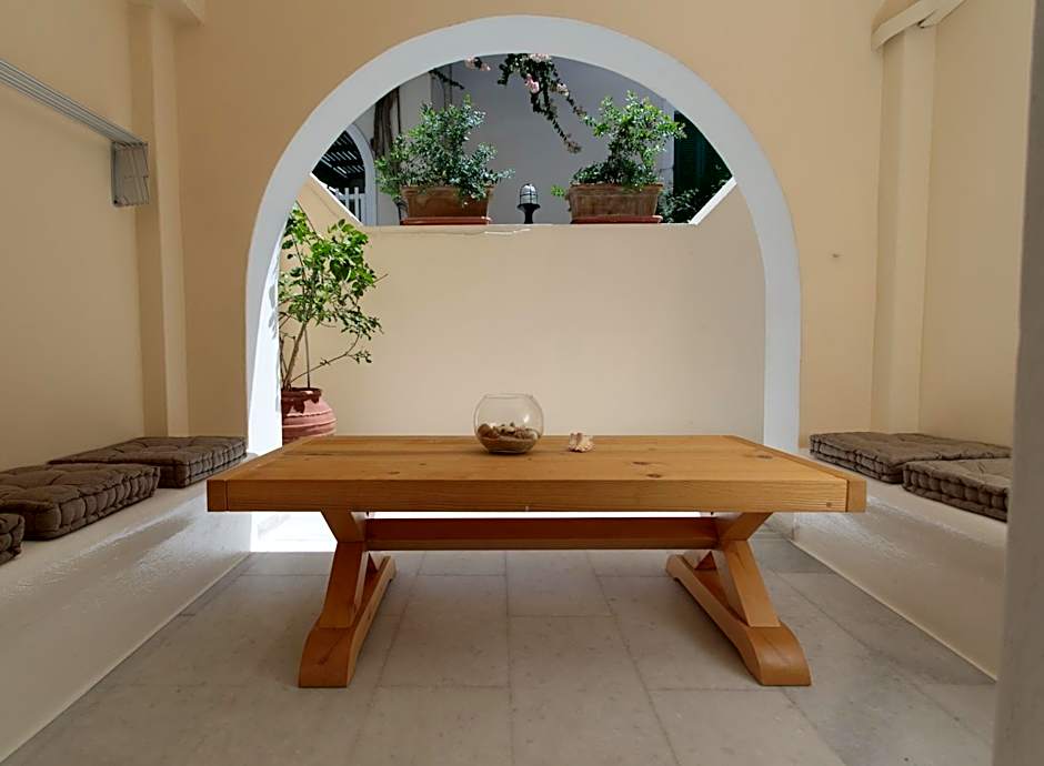 TERRA FOS NAXOS STUDIOS