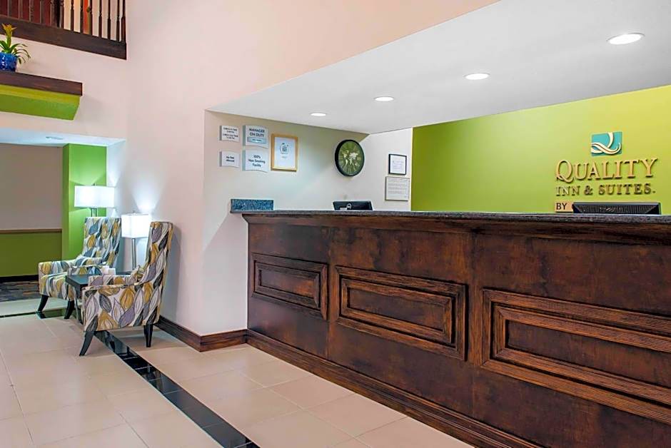 Quality Inn & Suites Anderson I-69