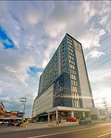 Uma Hotel And Residences