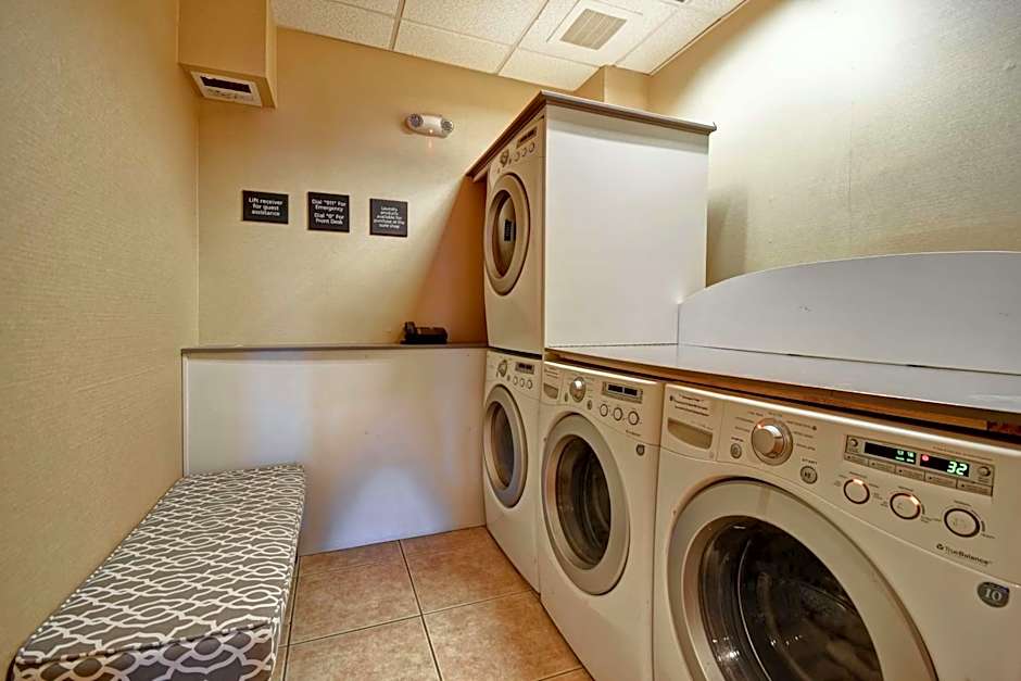 Hampton Inn By Hilton And Suites Folsom