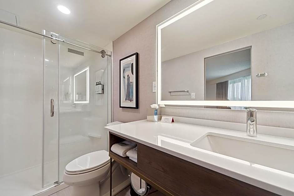 Crowne Plaza Lansing